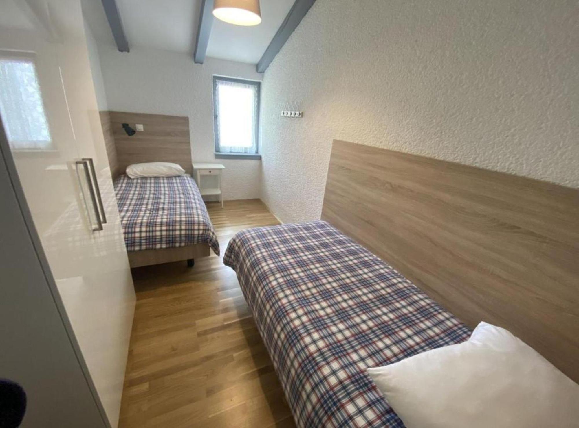 Splendid With Swimming Pool Poreč
