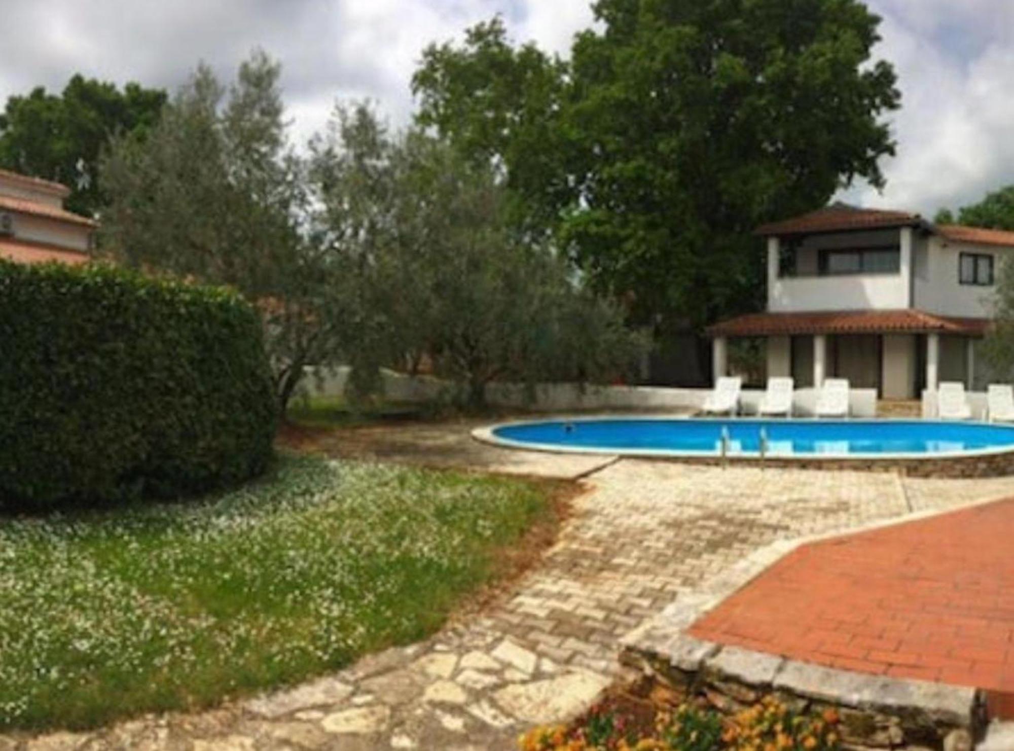 Apartment Splendid With Swimming Pool *