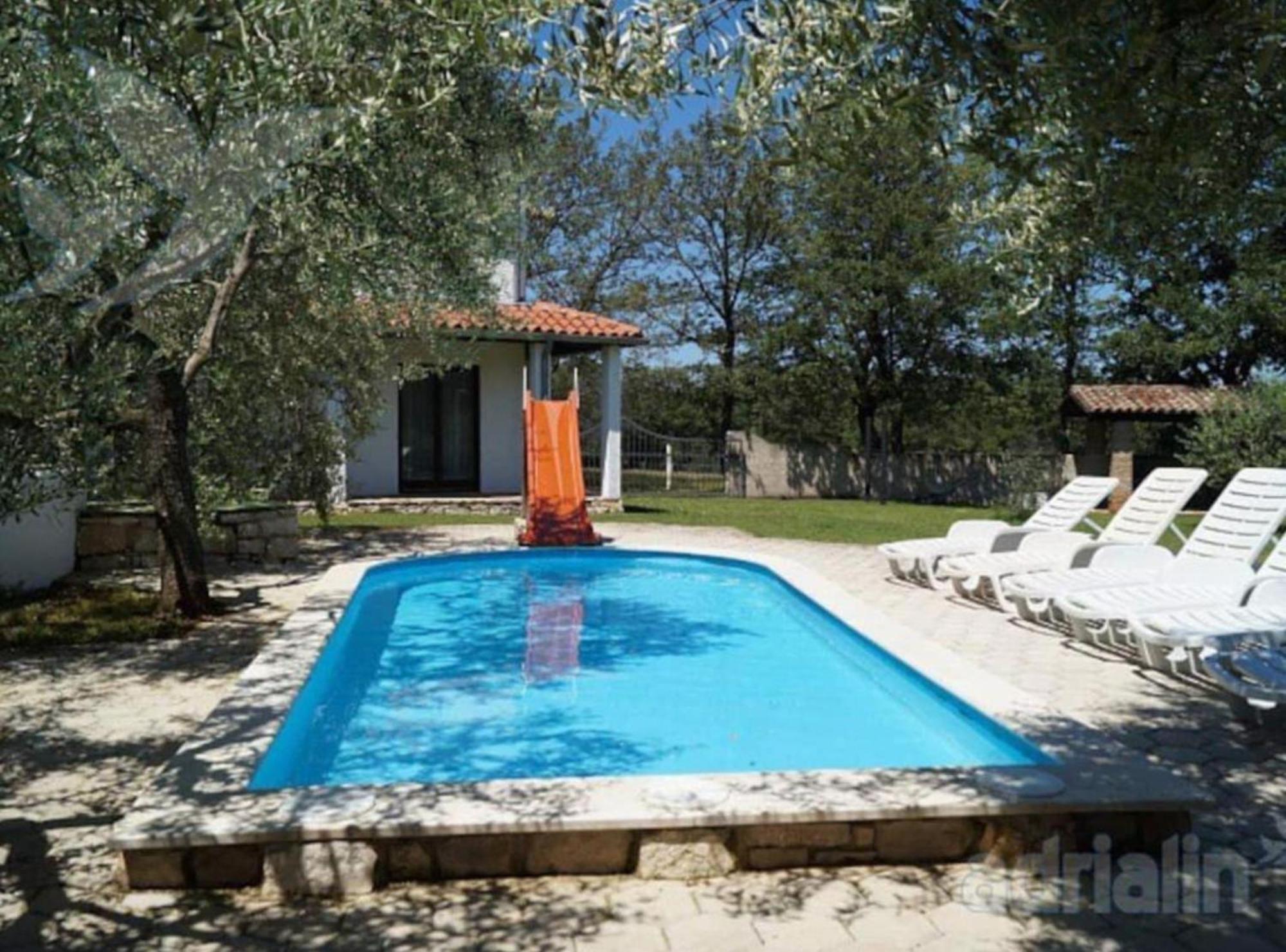 Splendid With Swimming Pool Poreč